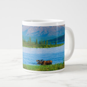 Grande Tasse Orignal dans le lac Wonder