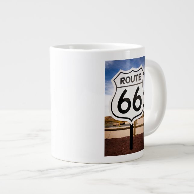 Grande Tasse Panneau routier Route 66, Arizona (Devant droit)