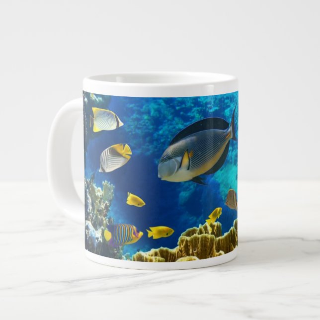 Grande Tasse Photo d'un poisson tropical sur une barrière de co (Devant gauche)