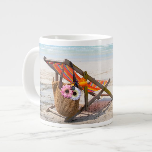Grande Tasse Plages tropicales | Chaise de plage sur sable (Devant gauche)