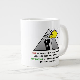 Grande Tasse Poing levé de solidarité contre la tyrannie gouver