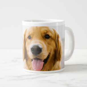 Grande Tasse Retriever d'or souriant