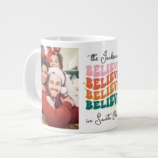 Grande Tasse Retro nous croyons au Père Noël 2 photos (Devant gauche)