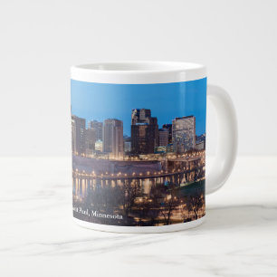 Grande Tasse saint paul skyline et le bord de la rivière la nui