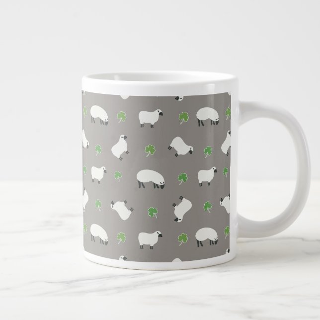 Grande Tasse Shamrock irlandais et Motif des moutons (Droite)