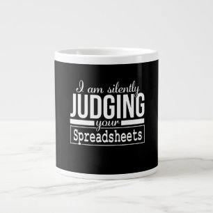 Grande Tasse Suis En Train De Juger Silencieusement Votre Cadea