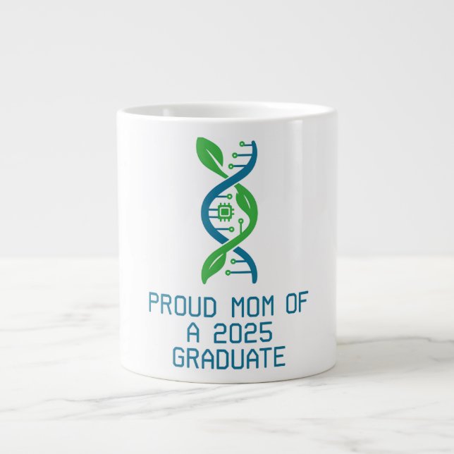 Grande Tasse Tech & Triomphe : Maman fière d'un diplômé en biot (Devant)
