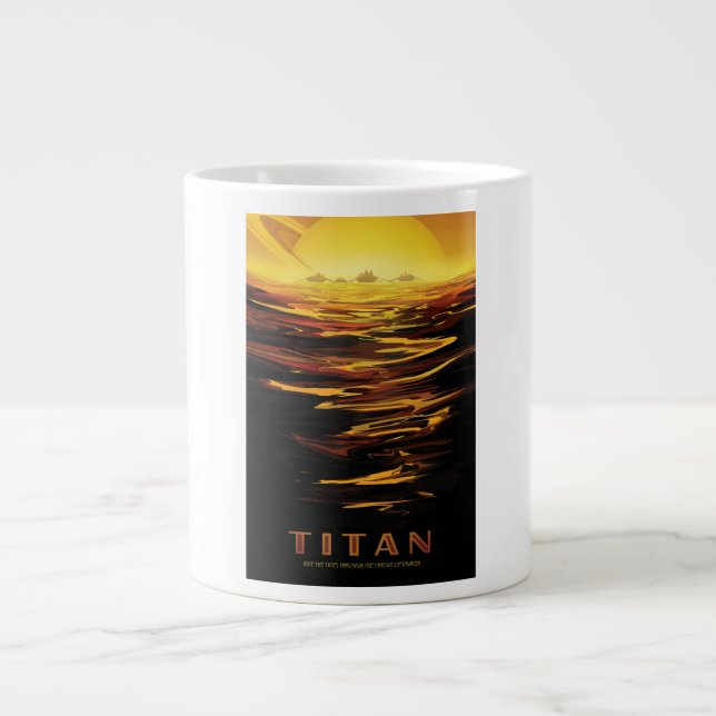 Grande Tasse Titan la plus grande lune de la planète Saturne (Devant)