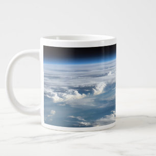 Grande Tasse Un ciel nuageux au-dessus du Soudan