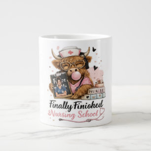 Grande Tasse Vache Highland infirmière ayant finalement terminé
