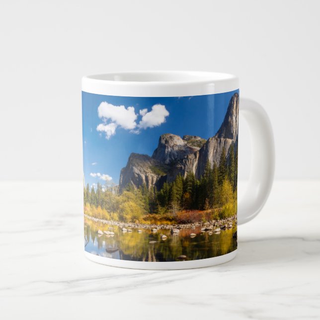Grande Tasse Vallée de Yosemite à l'automne (Devant droit)