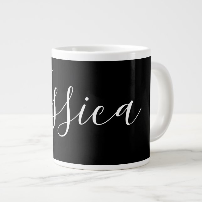 Grande Tasse Votre nom | Élégant script blanc sur noir (Devant droit)