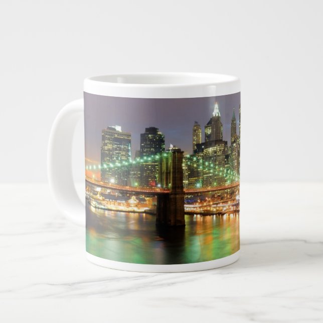 Grande Tasse Vue de Lower Manhattan et du pont de Brooklyn (Devant gauche)