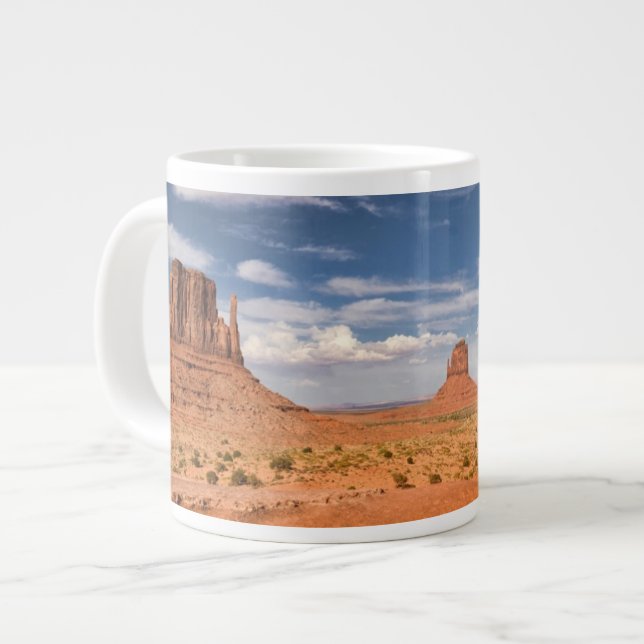 Grande Tasse Vue des mitaines, vallée de monument (Devant gauche)
