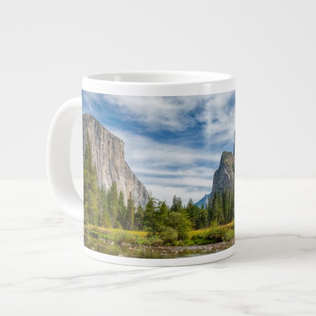 Grande Tasse Vue sur la vallée du parc national Yosemite (Devant gauche)