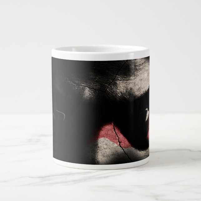 Grande Tasse Yeux foncés (Devant)