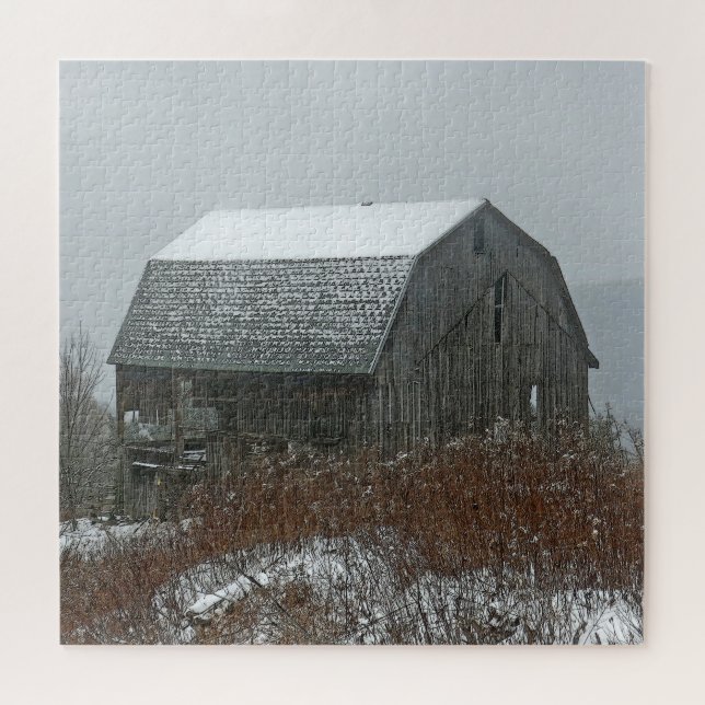 Grange délabrée dans le puzzle paysager enneigé (Horizontal)