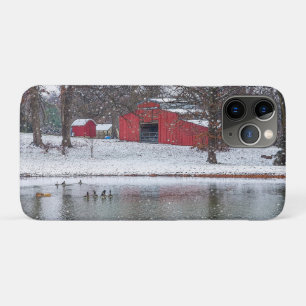 Grange Rouge en neige coque iphone