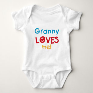 Granny Loves Me Tshirts et cadeaux