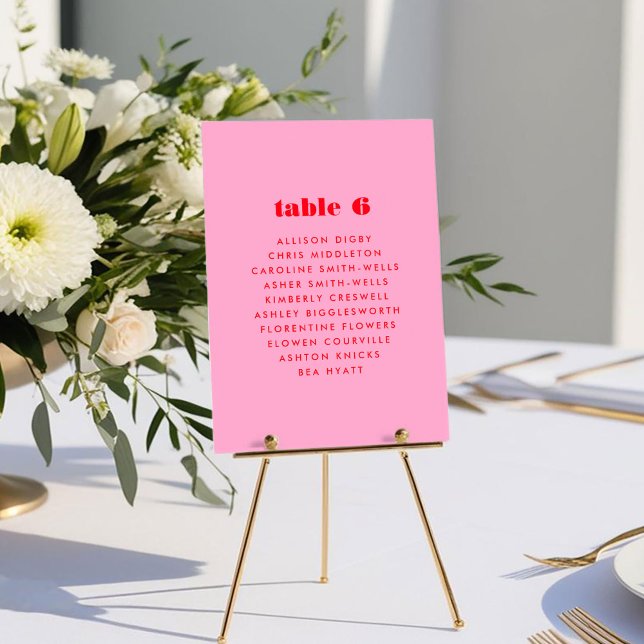 Graphique de sièges de table en gras rose et rouge (Pink and Red Bold Typography Wedding Table Seating Chart Card)