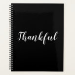 Gratuit noir blanc script personnalisé moderne élé<br><div class="desc">Merci noir et blanc script personnalisé calligraphie texte moderne mignon élégante gratitude Planner. Texte blanc entièrement personnalisable sur un arrière - plan noir uni. Les couleurs sont modifiables. Vous pouvez choisir de le laisser tel quel,  ou de le personnaliser avec votre nom,  initiales,  année,  etc</div>