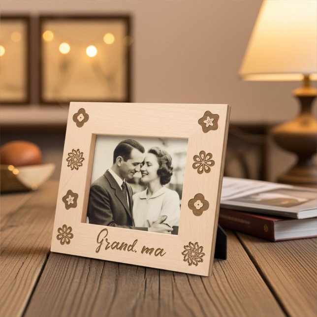 Gravés Cadres Grandma Personnalisés Cute Floral Engravés (Créateur téléchargé)