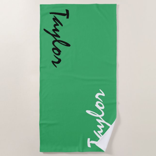 Green Custom Name Serviette de plage personnalisée (Devant)