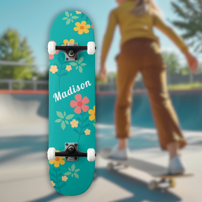 Green Daisy Bouquet Vintage Motif Skateboard (Créateur téléchargé)