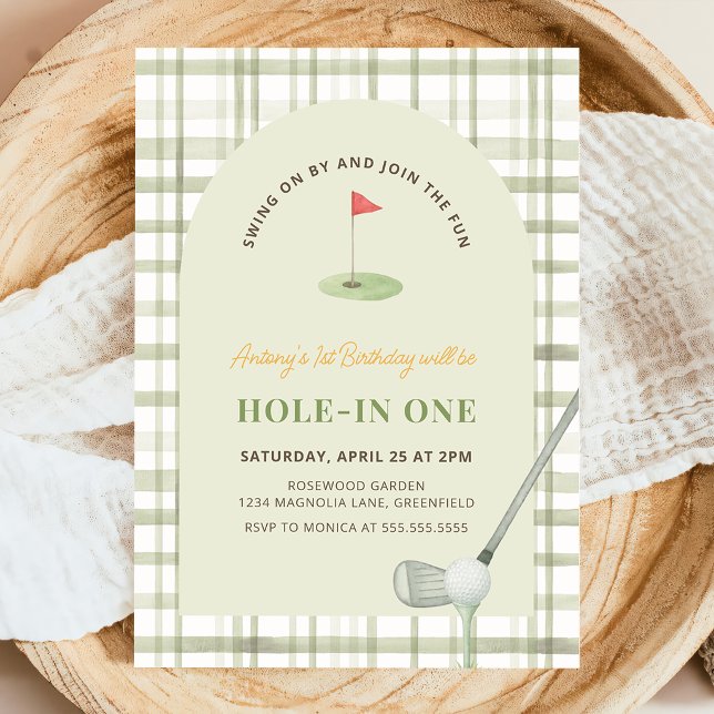 Green Gingham Hole in One Golf Birthday Invitation (Créateur téléchargé)