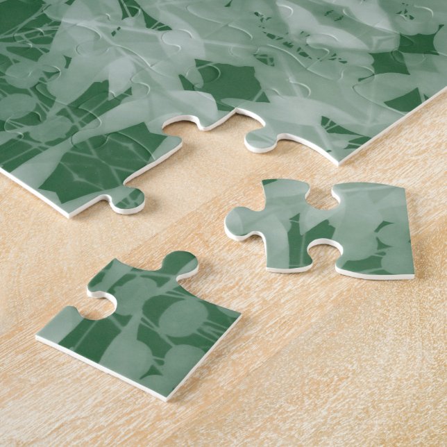 Green Holiday Sweat Chiltepin Puzzle (Côté)