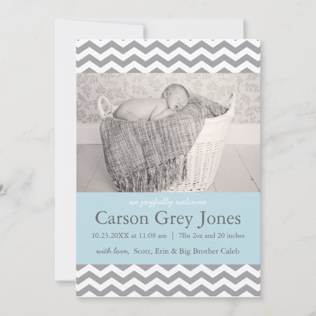 Grey Chevron | Faire-part de naissance bébé garçon (Devant)
