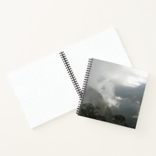 Grey Foggy Nuages Montagnes Bullet Journal