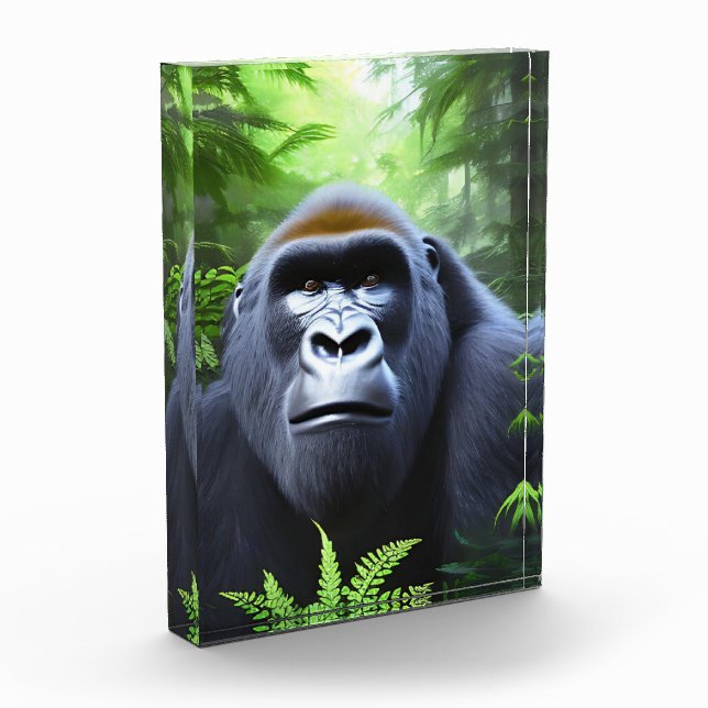 Greyson The Homme Gorilla, Bloc Photo (Gauche)