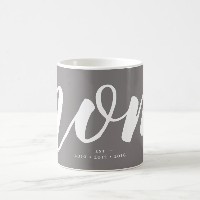Gris | Simple Typographie Maman EST. Mug (Centre)