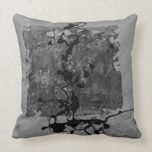 Gris sur le coussin inspiré par zen gris