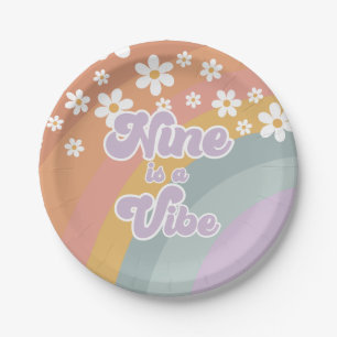 Groovy Retro Nine est une assiette en papier arc-e