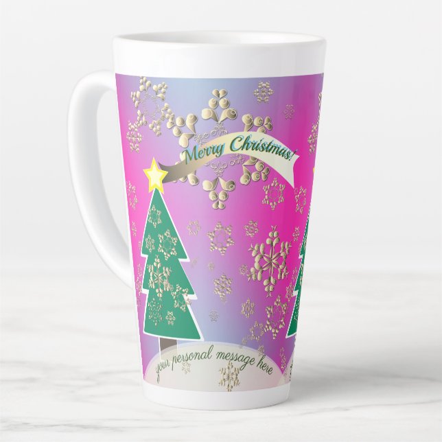 Gros Snowy Purple Arbre de Noël Scène Latte Mug (Angle gauche)
