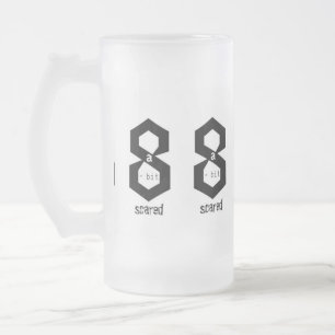 Grosse Mug monochrome rayé de 8 bits