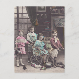 Groupe d'enfants Carte postale de Noël Vintage