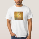 Gustav Klimt le T-shirt de baiser<br><div class="desc">Gustav Klimt le T-shirt de baiser. Peinture à l'huile d'illustration sur la toile à partir de 1907-1908. Le baiser est la peinture la plus connue de Gustav Klimt, un beau travail représentant la taille de sa période d'or. Un cadeau parfait pour des amants de symbolisme, de nouveau d'art, de Gustav...</div>