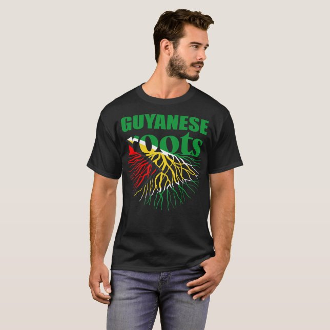 Guyanais enracine le T-shirt fier de cadeau de (Devant entier)