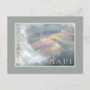 "HALEAKALA DANS LES NUAGES" CARTE POSTALE