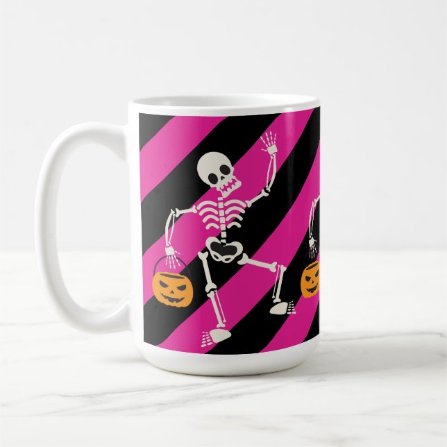 Halloween Squelette rose / Mug de café rayé noir (Gauche)