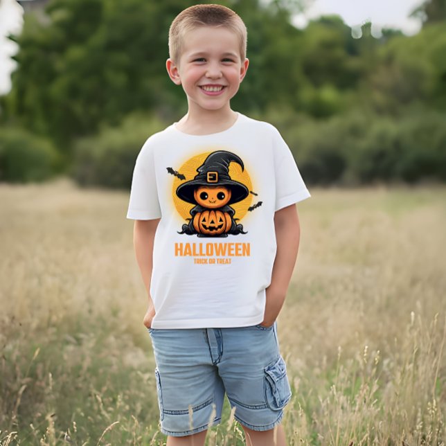 Halloween tour ou traiter T-shirt (Créateur téléchargé)