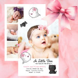 Halloween Un Petit Fantôme De Boo - Naissance De F<br><div class="desc">"A Little Boo Has Made Her Debut", faire-part de naissance rose et blanche sur le thème de l'Halloween, avec un petit fantôme kawaii mignon avec un arc à pois rose, et un mignon petit chat kawaii et une chauve-souris faisant également leurs apparitions. Quatre photos - une grande sur le devant...</div>