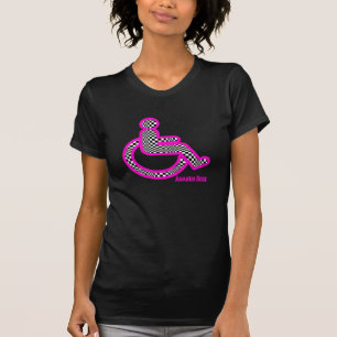 Handicapé dans le rétro T-shirt des femmes roses