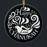 Hanoukka Chanukah Blackboard Dove Cercle Ornement<br><div class="desc">Hanoukka "Chanukah Blackboard Dove" Cercle Ornement. (2 côtés) Personnalisez en supprimant le texte à l'avant et à l'arrière de l'ornement. Ensuite, en utilisant votre couleur, taille et style de police préférés, tapez vos propres mots. Merci de vous être arrêté et de faire du shopping. Très apprécié ! Joyeux Chanoukah/Hanoukka !...</div>