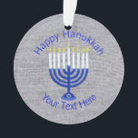 Hanoukka Dark Blue Menorah Chrismukkah Bling<br><div class="desc">Parfait pour se souvenir d'un événement spécial cette année, cet ornement personnalisé bleu, blanc et argent Happy Hanoukka est prêt à accrocher à une fenêtre, l'escalier ou sur l'arbre Chanukkah. Votre texte bleu personnalisé est d'un côté et une version plus grande de la Menorah bleu foncé avec des bougies blanches...</div>