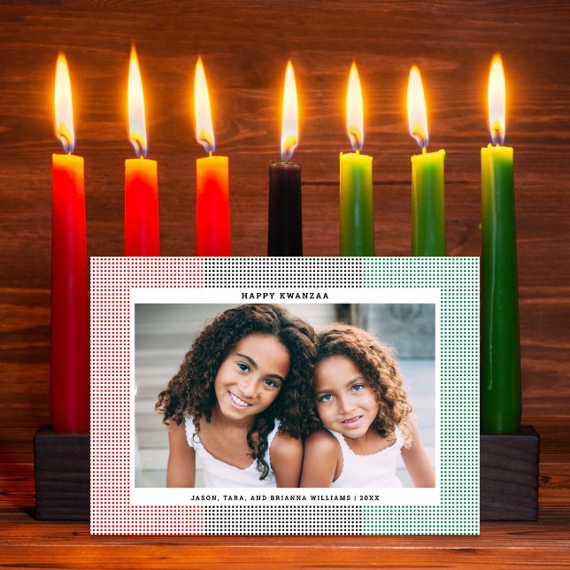 Happy Kwanzaa Modern Grid Motif Carte photo (Créateur téléchargé)