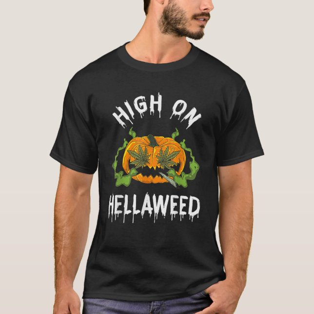 Haut Sur Hellaweed Citrouille Fumer T Chemise (Devant)